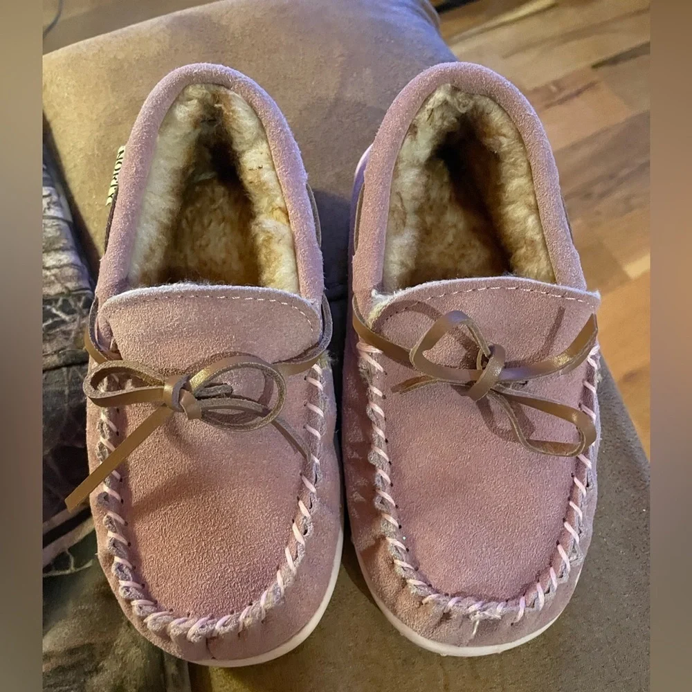 Norty pink lined slippers kids size 13 like new